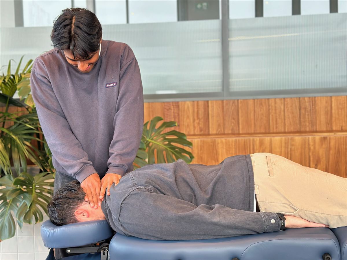 Khy Physio mobile physiotherapy in action — photo 16