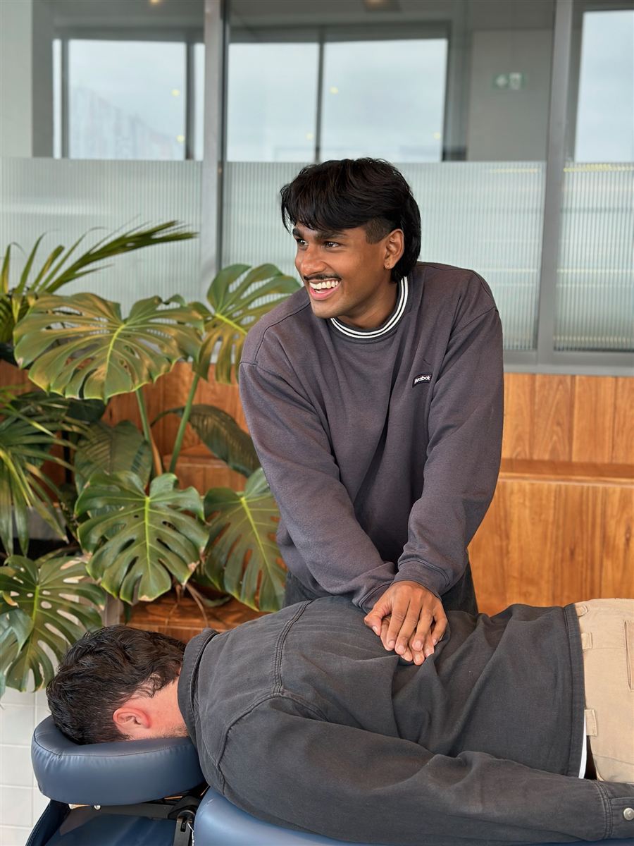 Khy Physio mobile physiotherapy in action — photo 24