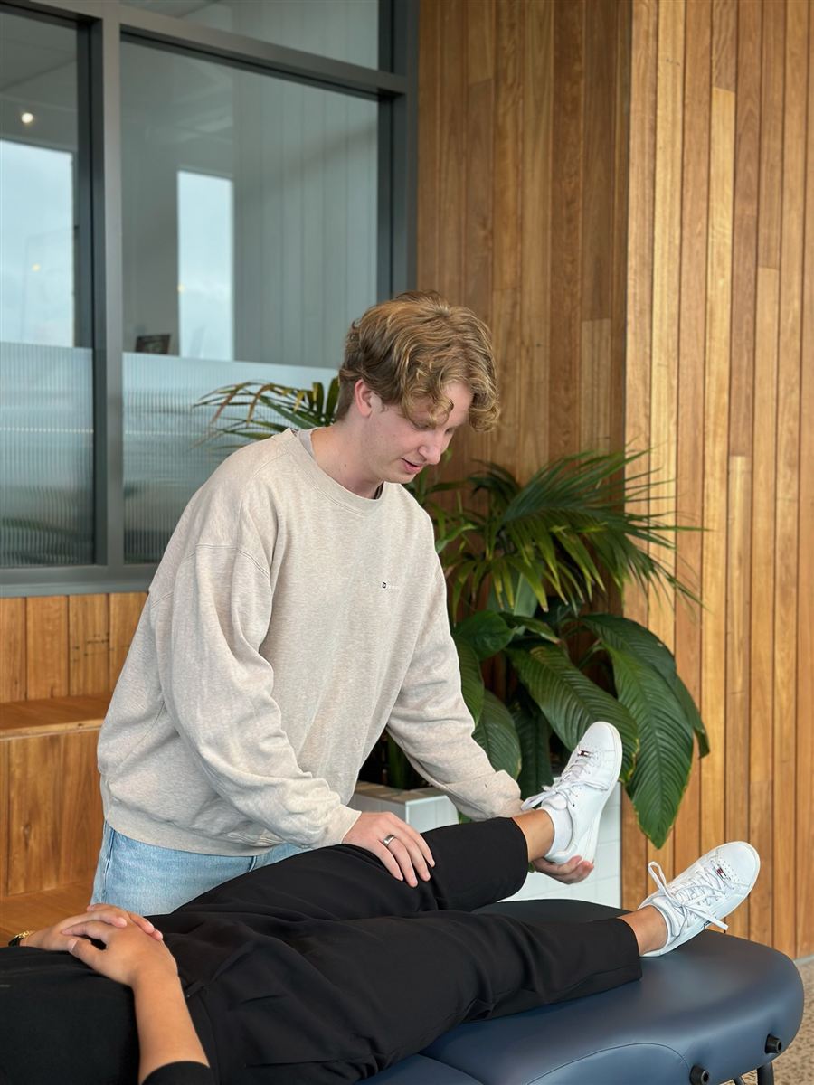 Khy Physio mobile physiotherapy in action — photo 49