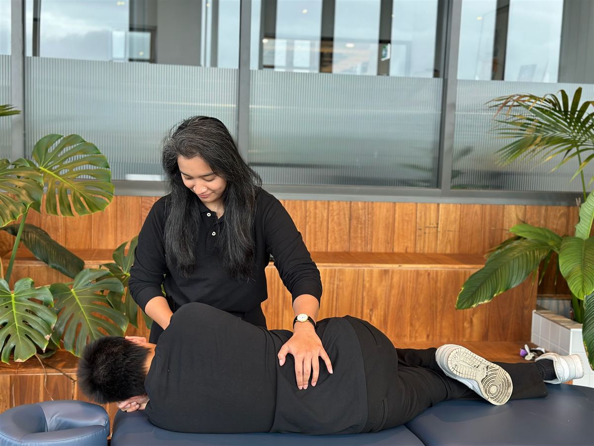 Khy Physio mobile physiotherapy in action — photo 51