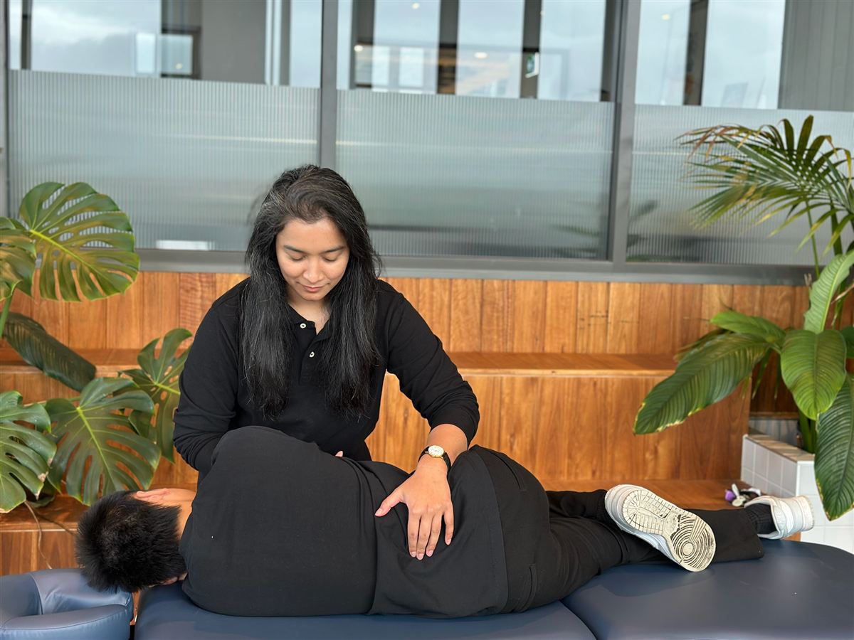 Khy Physio mobile physiotherapy in action — photo 52
