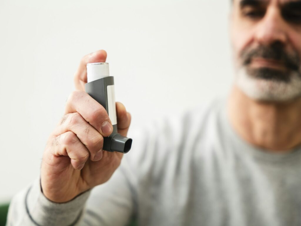 Physiotherapy for COPD: Breathing, Exercise and Staying Well at Home