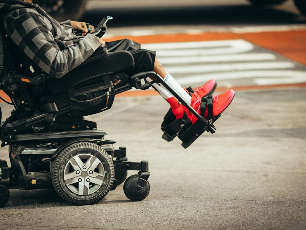 MND physiotherapy: how a physio helps you live well with motor neurone disease