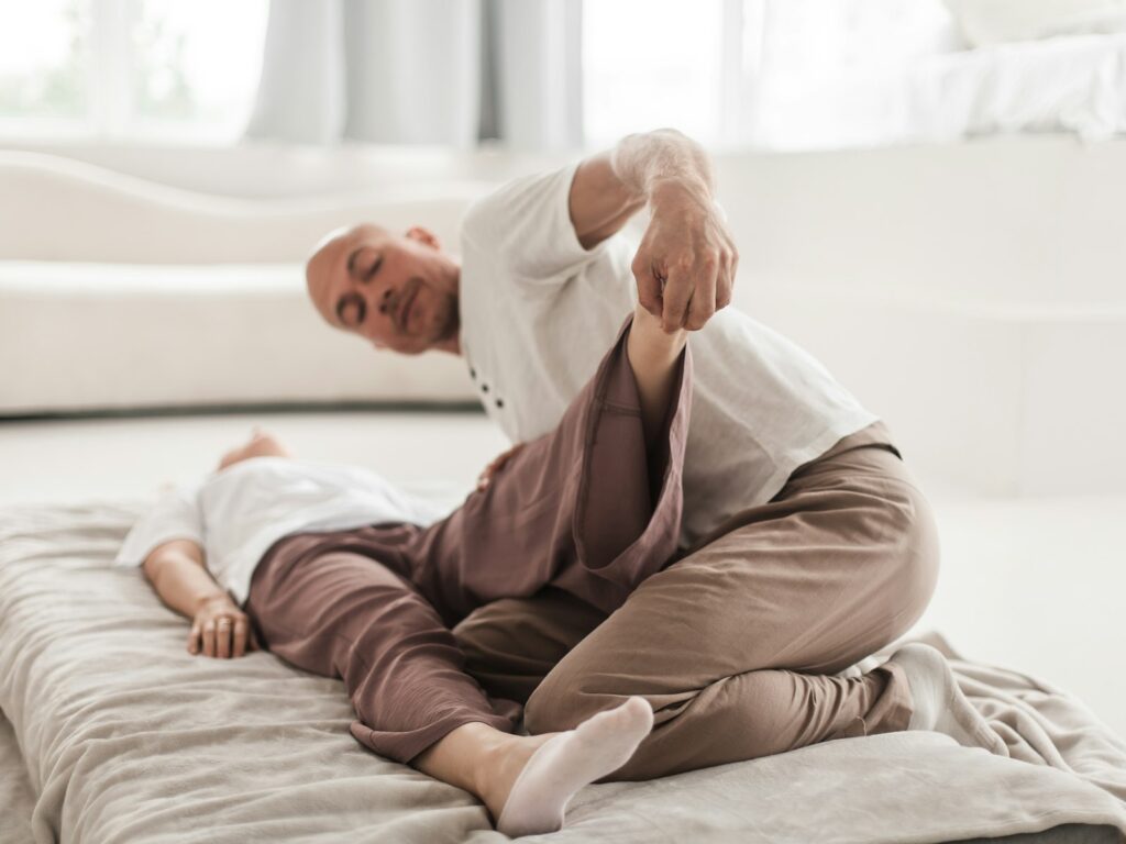 Spinal stenosis physiotherapy: easing leg pain so you can walk further
